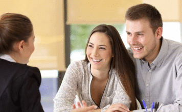 How a Fiancé Visa Consultant Helps Couples Navigate Visa Requirements Fiancé Visa Consultant