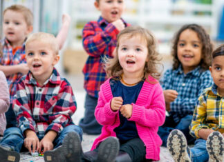 Are Singing Classes Really Worth Your Time, Money, and Endless Scales? Singing classes